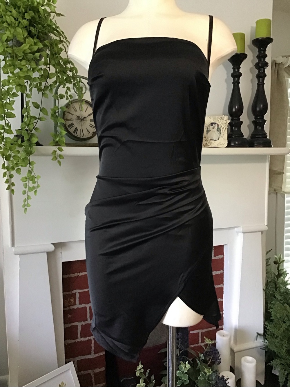 SHEIN SXY  Black Satin Ruched Mini Dress.NWT